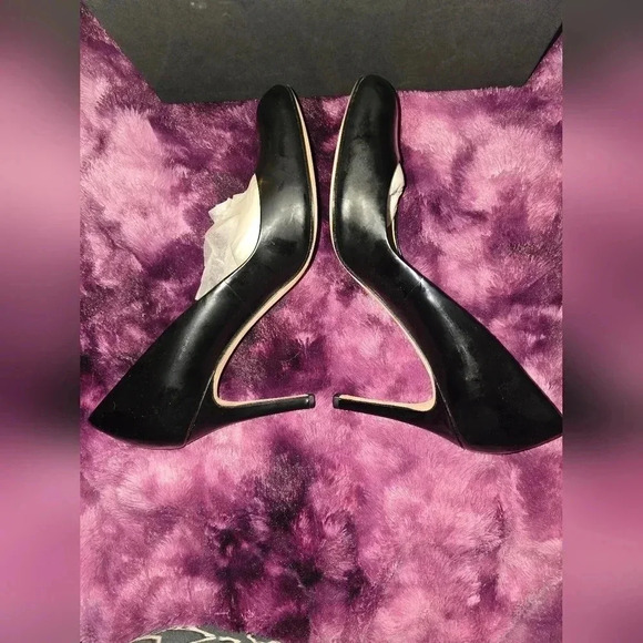 ANN TAYLOR PERFECT PUMP LEATHER SIZE 10 - Picture 6 of 9